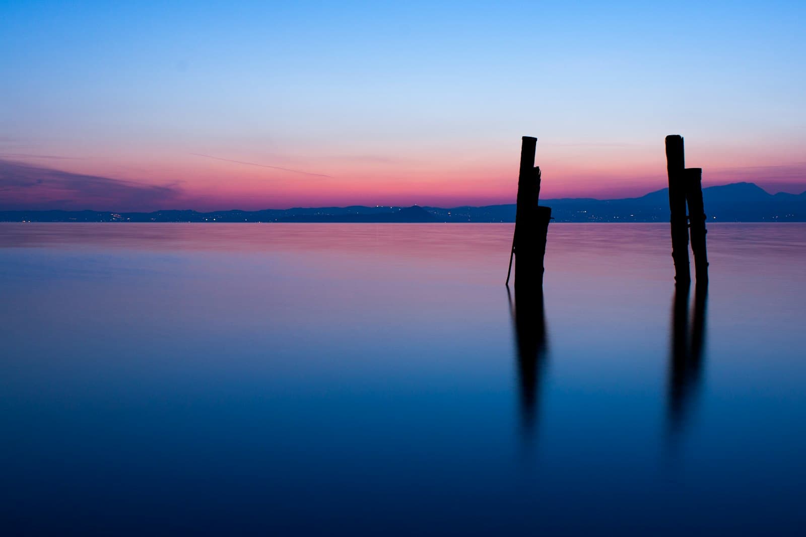 EMDR or Somatic Therapy? What the Difference Actually Is